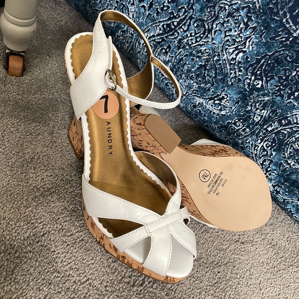 CHINESE LAUNDRY KISS ME GENUINE LEATHER CORK PLATFORM in White, 7M - Picture 7 of 7